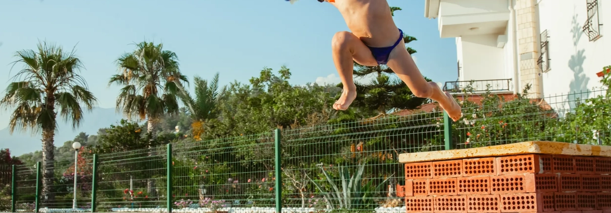 comment choisir son alarme de piscine avec pool story aix en provence